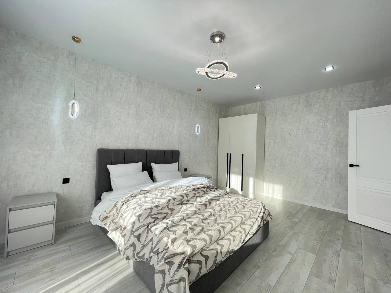 Апартамент в ЖК Золотая Середина