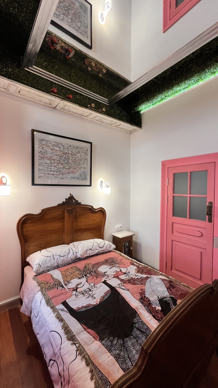 Квартира-студия с панорамным видом на Казань!