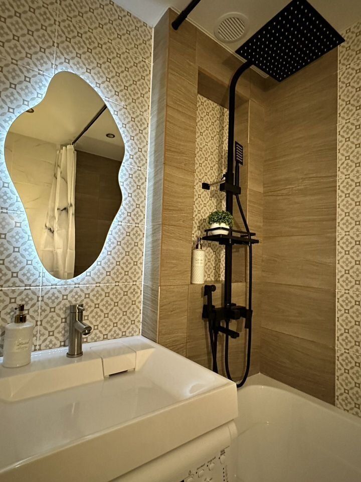 Чистая уютная и новую 1-комнатная квартира