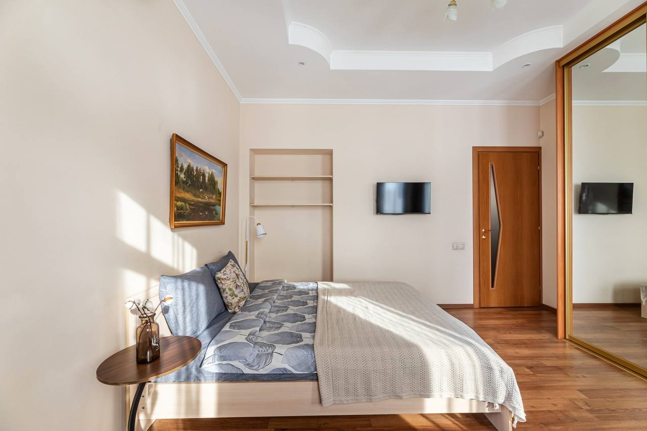 Трехкомнатная квартира в Центре Казани