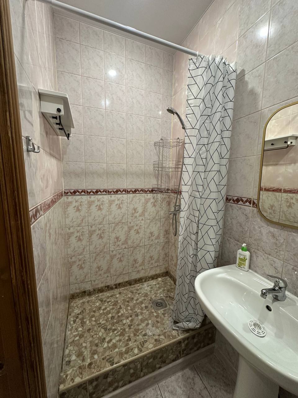 Просторная Трехкомнатная в Центре