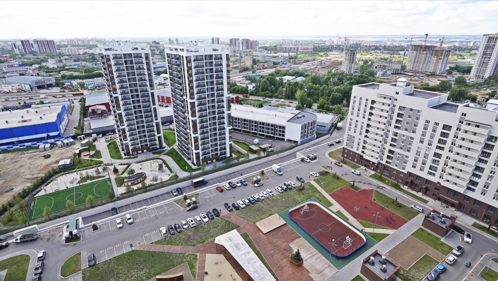 Уютные апартаменты на Аделя Кутуя