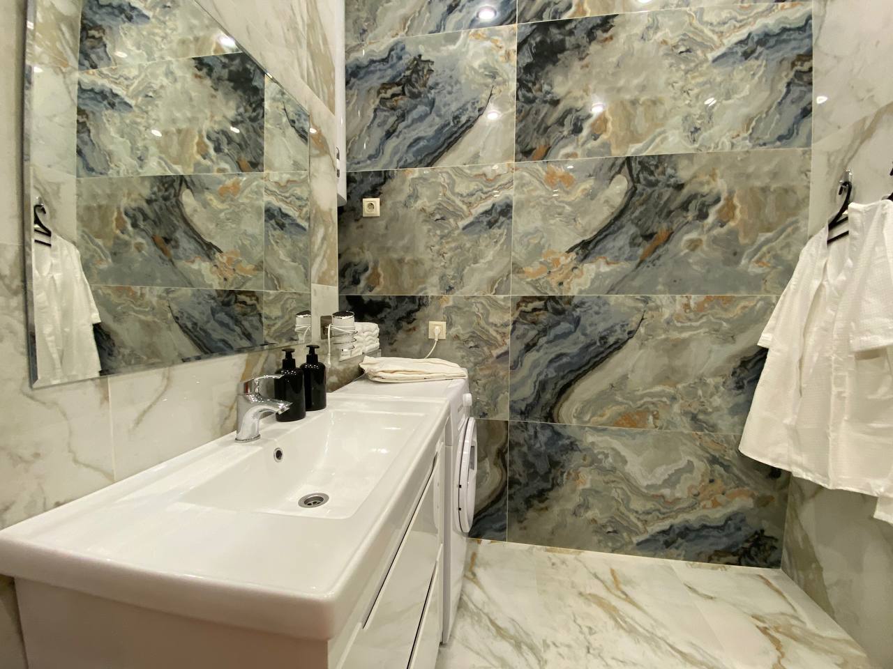 Апартамент возле aквaпарка Ривьeрa