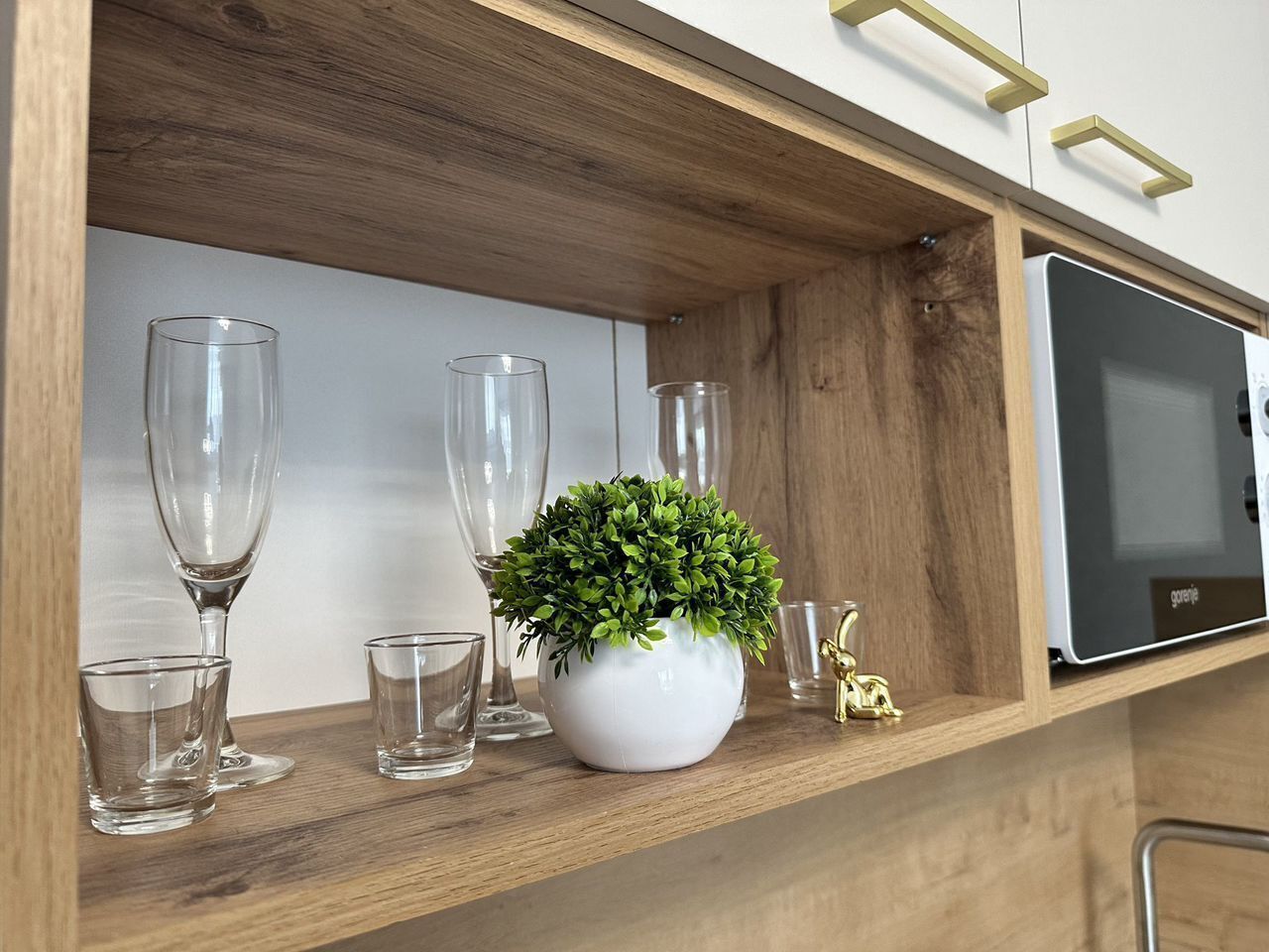 Чистая уютная и новую 1-комнатная квартира