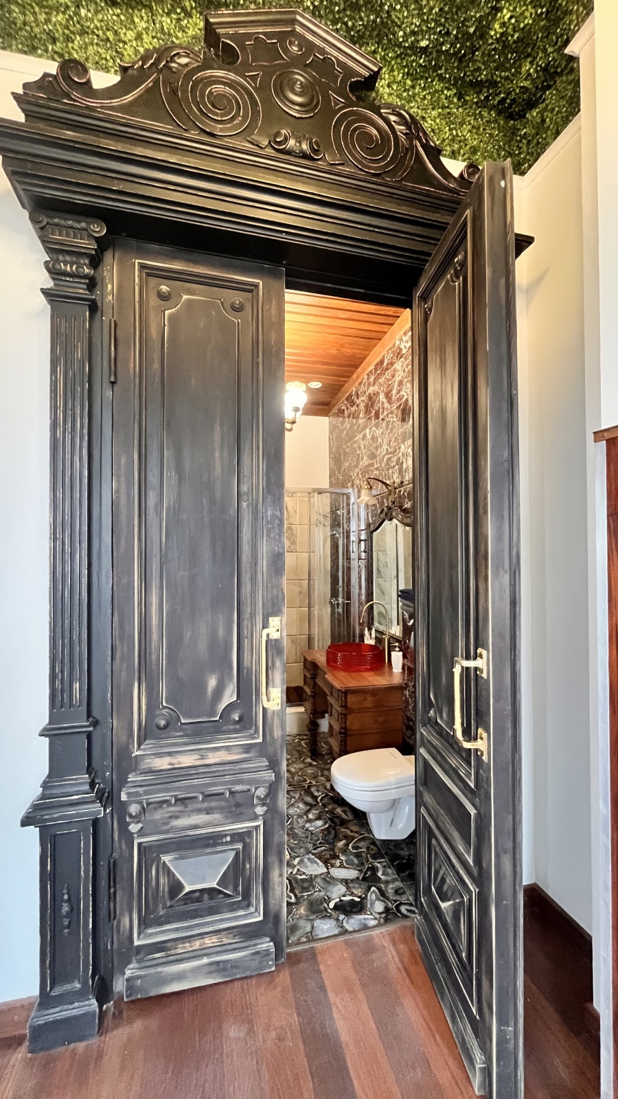 2х - комнатная квартира с панорамным видов на Казань!