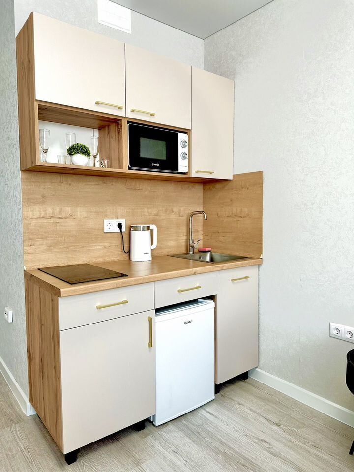 Чистая уютная и новую 1-комнатная квартира