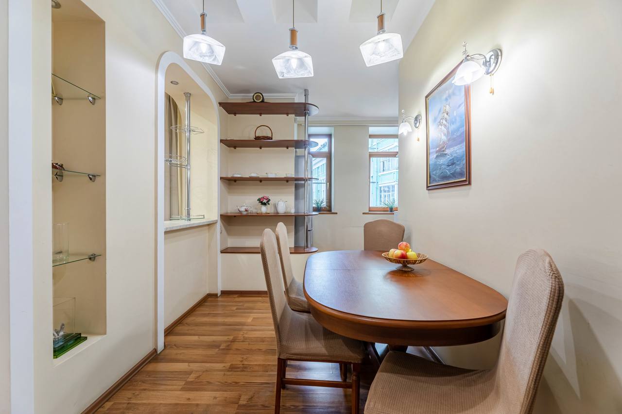 Трехкомнатная квартира в Центре Казани