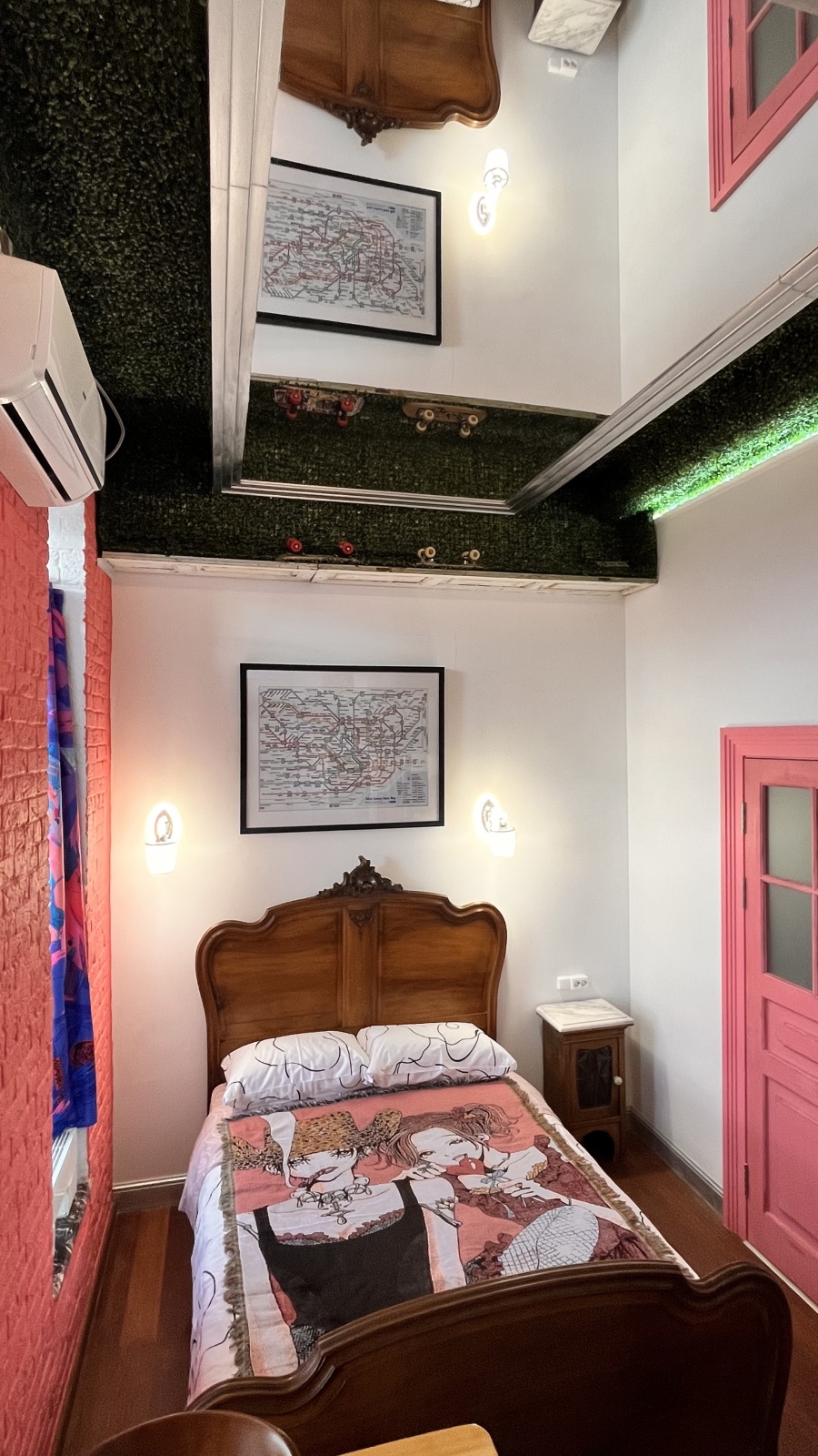 Квартира-студия с панорамным видом на Казань!