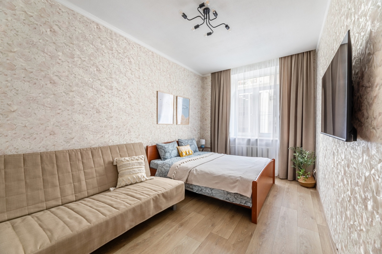 Уютная Двухкомнатная в Центре