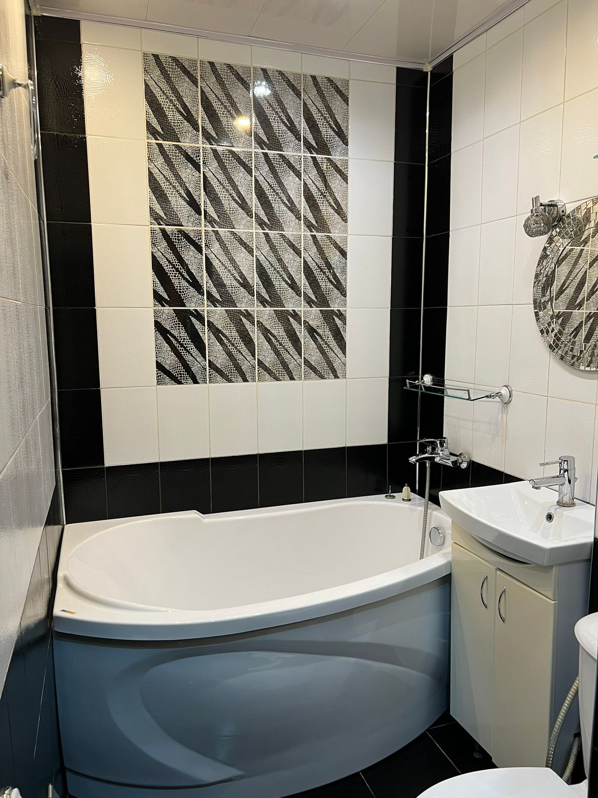 АпартКазань16 на улице Гаяза Ихсаки 1