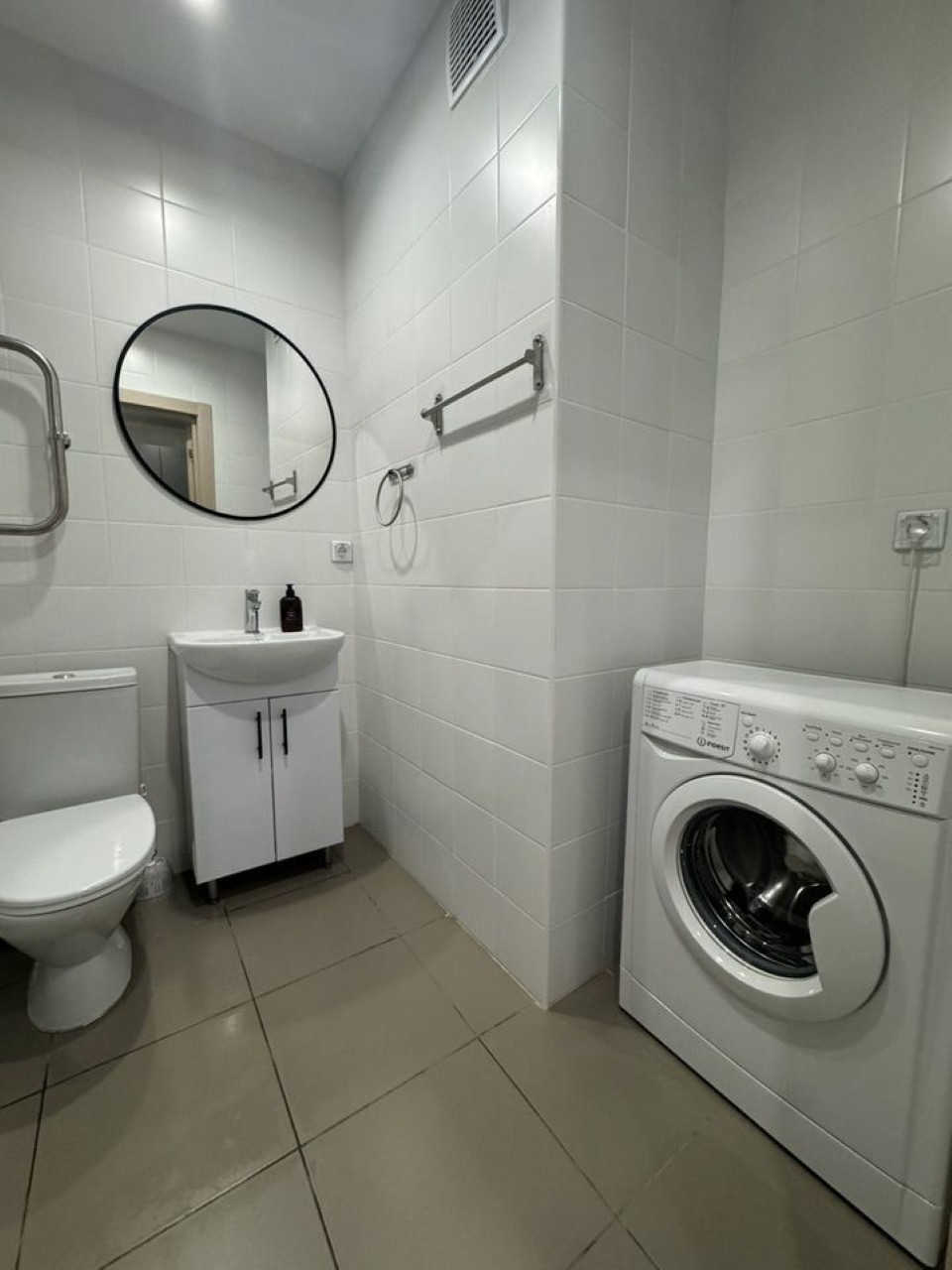 Уютнaя студия рядом c аэpопoртом