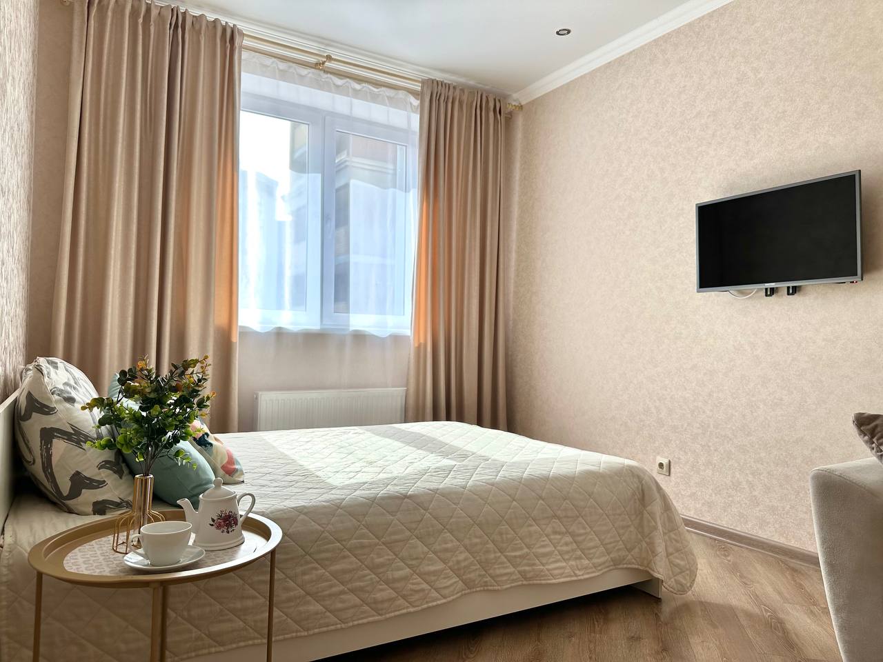 Светлая квартира Возле ТЦ Мега, Парка аттракционов Тулпар