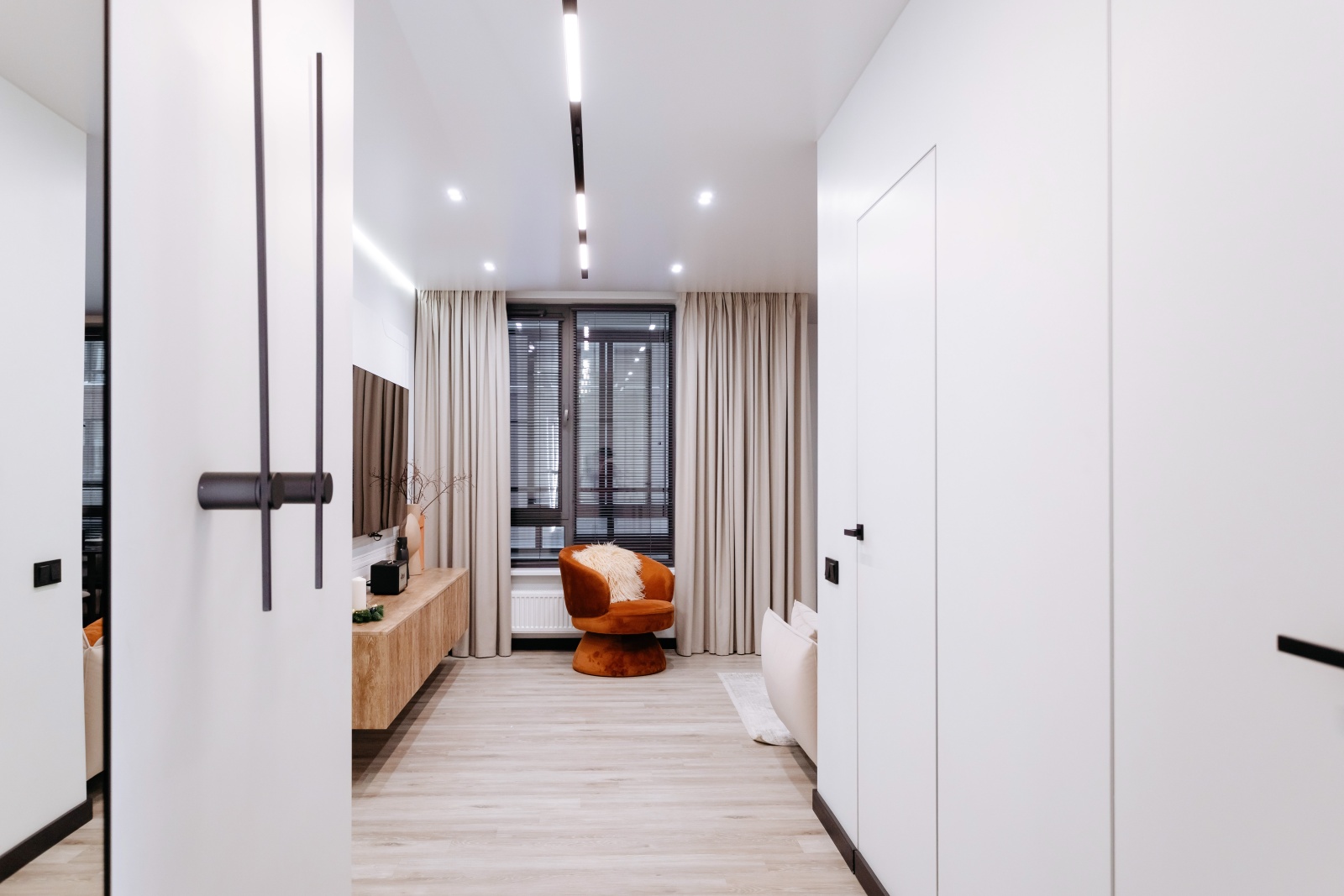 Сдаётся посуточно евро 3-комнатная квартира в ЖК «Savin House» c 2 спальнями