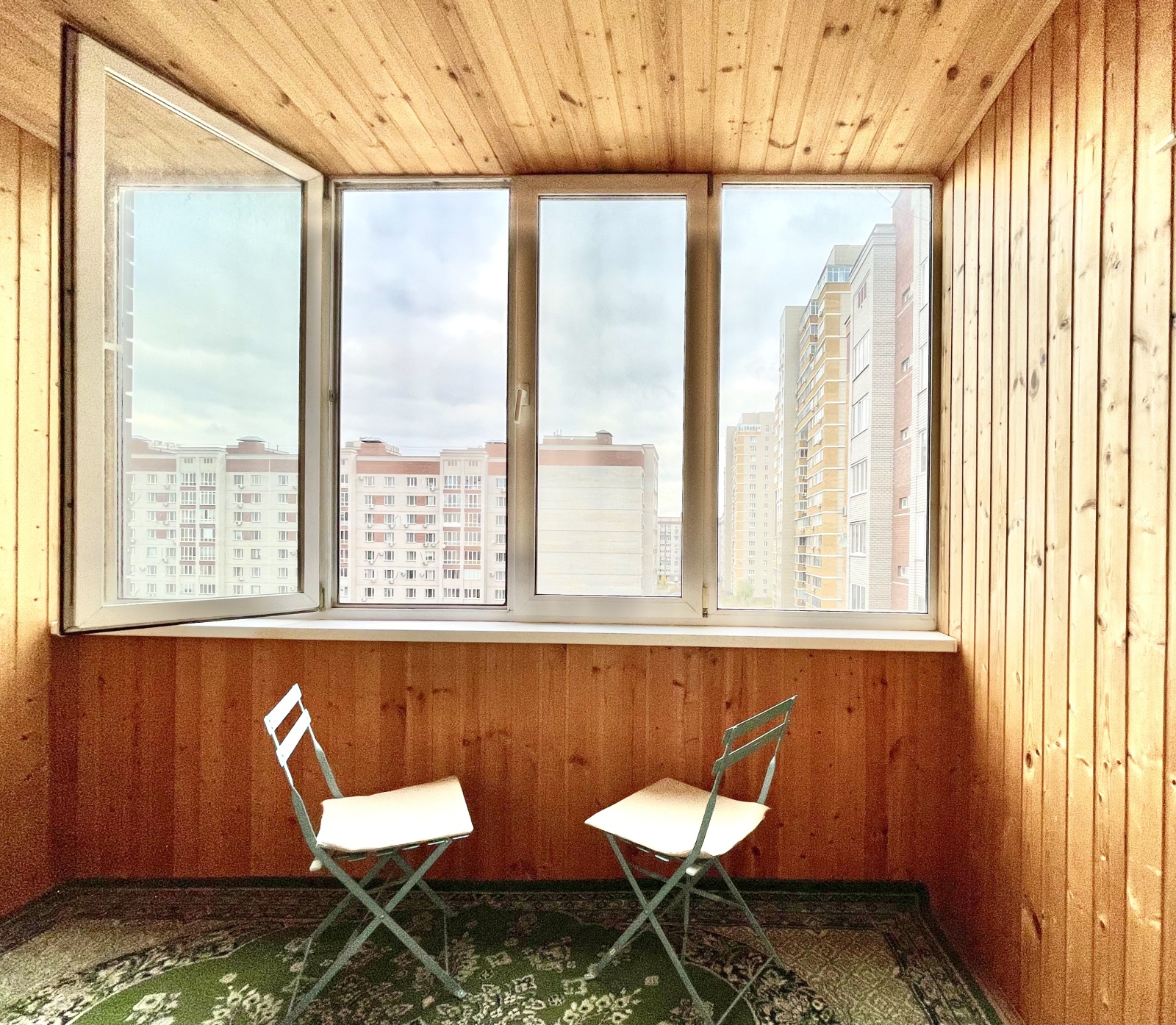 Апартаменты с кухней-гостиной возле аквапарка Ривьера