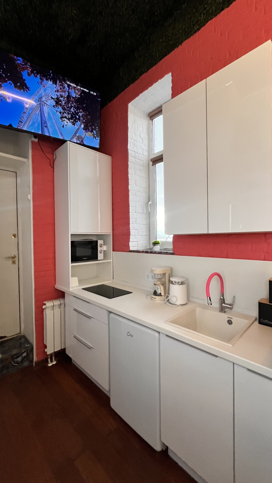 Квартира-студия с панорамным видом на Казань!