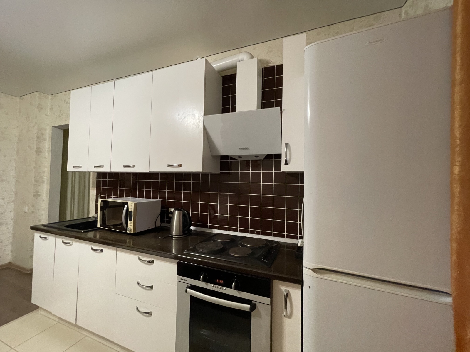 2-к. квартира, 80 м², 3 кровати