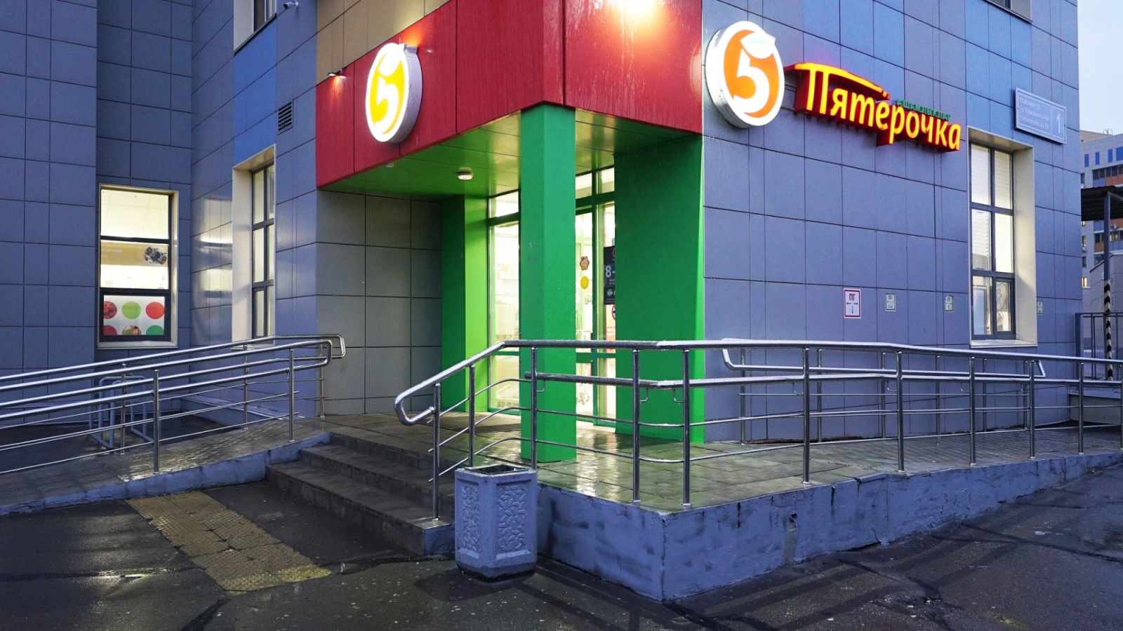 Дизайнерская квартира в центре Казани