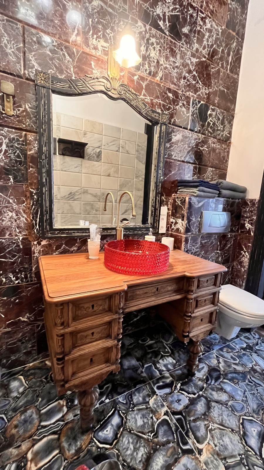 2х - комнатная квартира с панорамным видов на Казань!