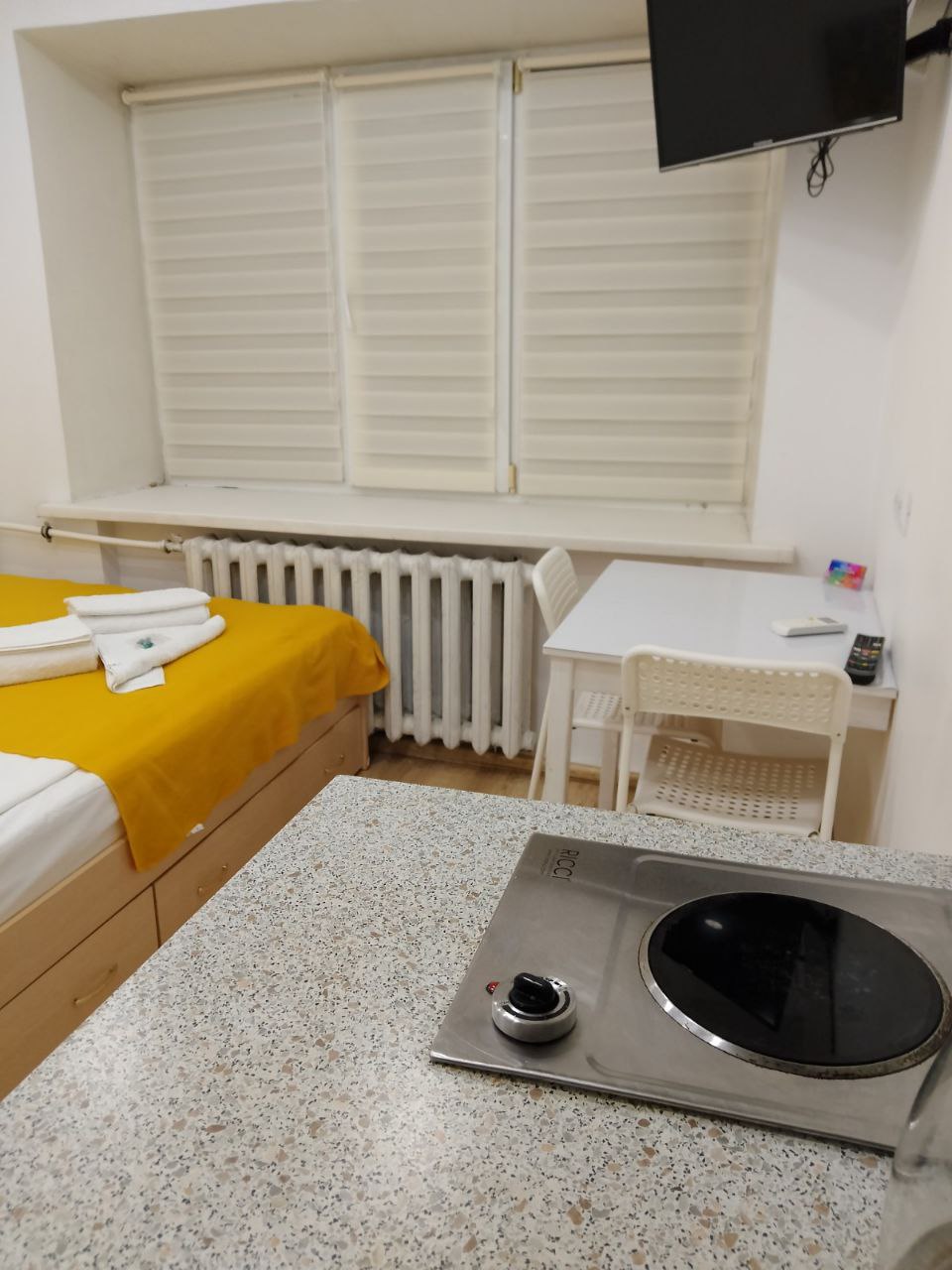 Жёлтая студия в центре Казани