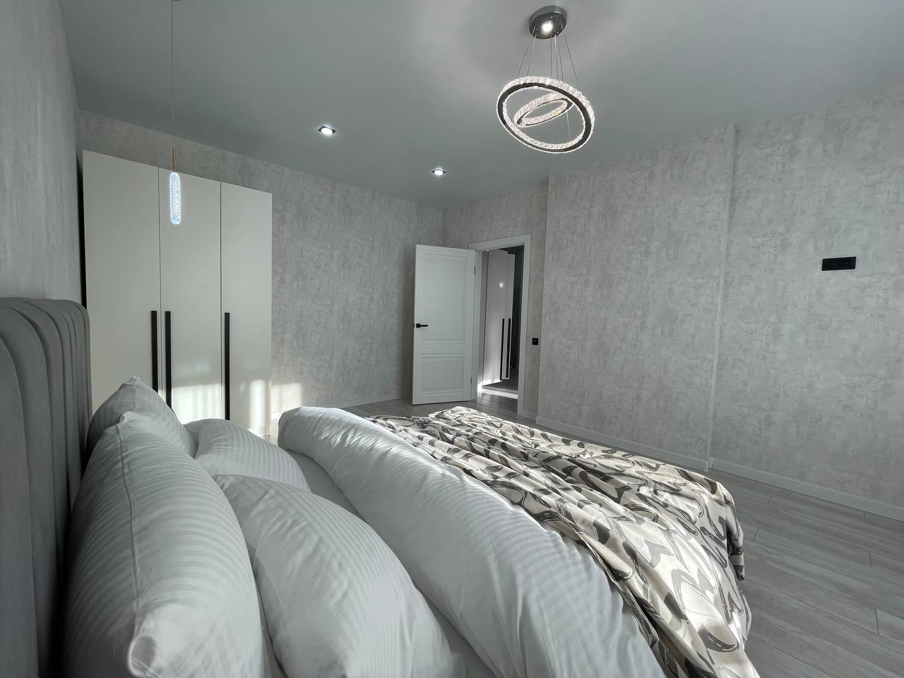 Апартамент в ЖК Золотая Середина