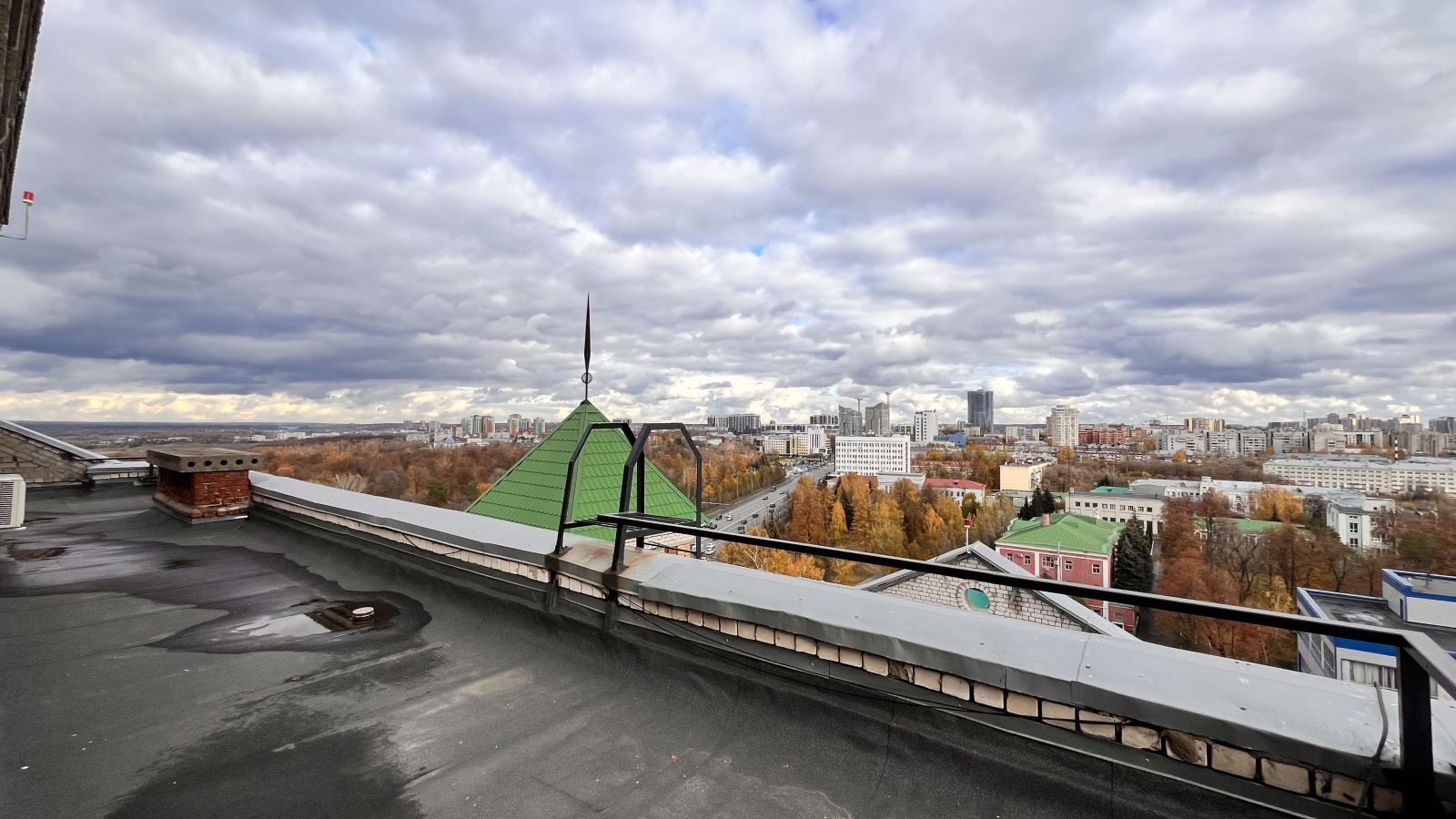 2х - комнатная квартира с панорамным видов на Казань!