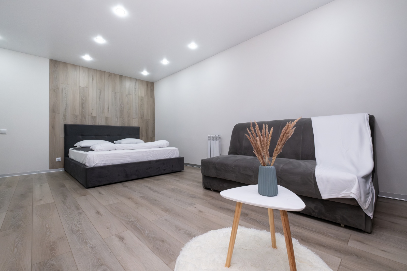  Стильная квартира у Нового театра Камала